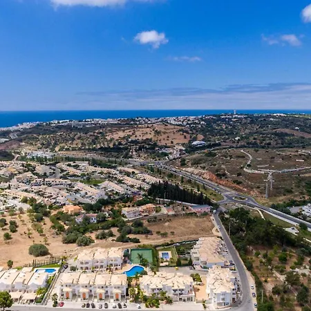 Dom wakacyjny Hugo - Complex Perfect For Families *